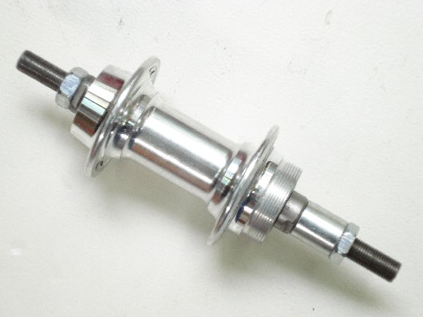 Nabe hinten 36 Loch zum Schrauben alu poliert