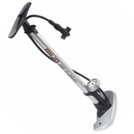 Standpumpe Giyo silber mit Manometer