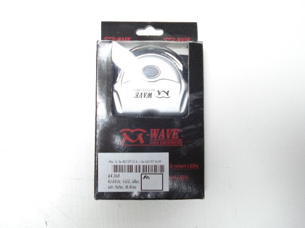 Rücklicht 5-LED silber inkl. Halter und Batterie M-Wave